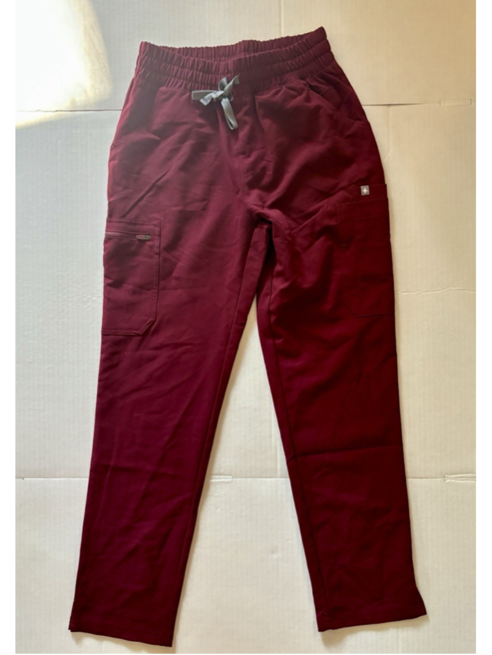 FIGS Yola High Waisted Scrub Pants Womens XS Petite Burgundy Technical NWT